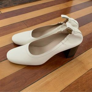 Everlane Day Heel Bone Size 10